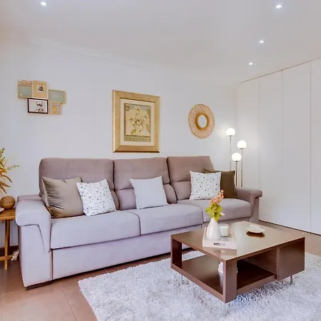 Primavera Apartment Quarteira
